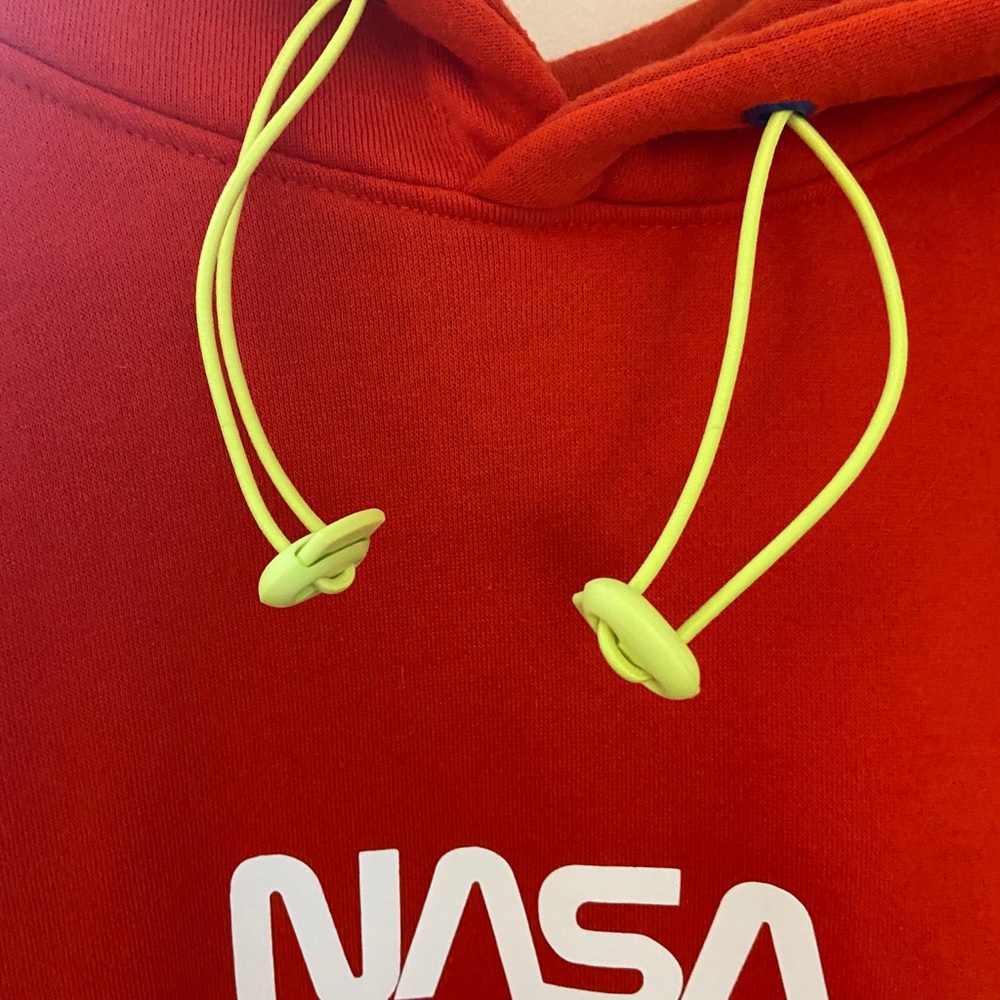 NASA Sweatshirt - Picture 3 of 4